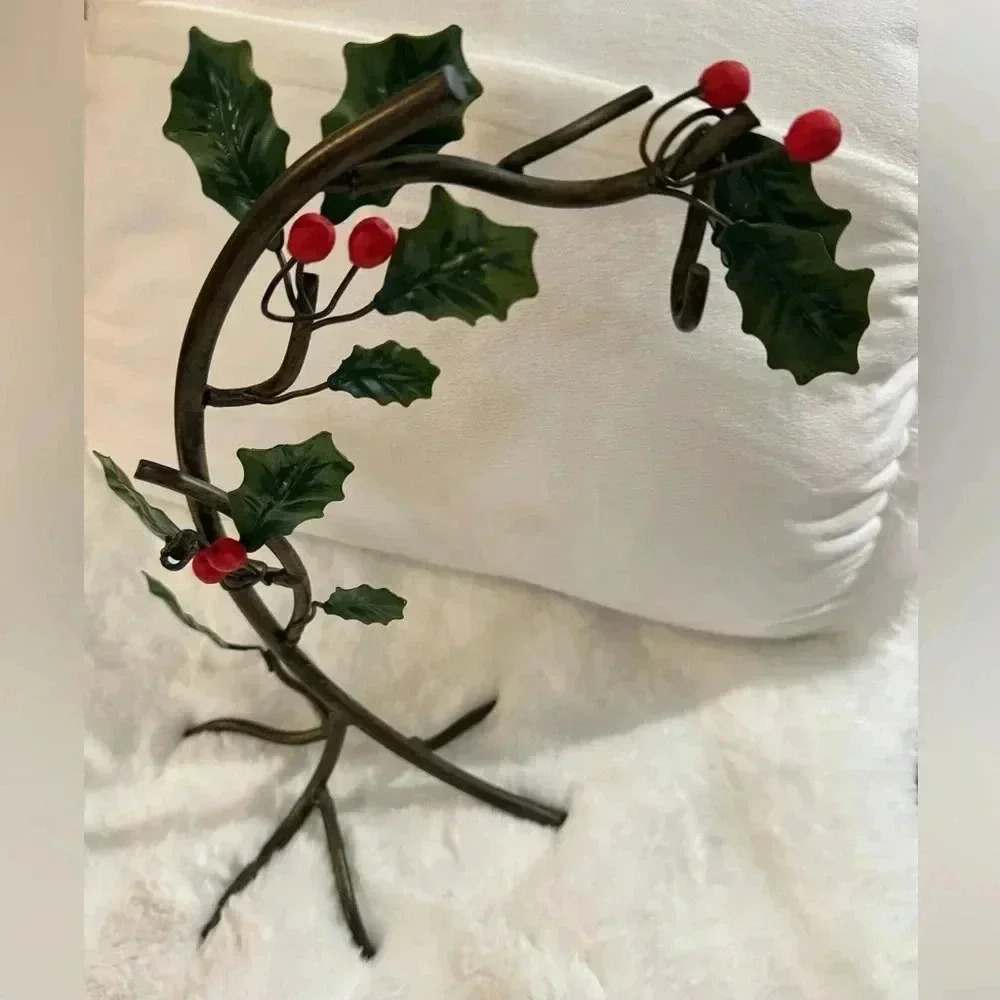 Vintage Holly & Ivy Christmas Mistletoe Candle Holder Iron Metal Decoration - Picture 5 of 13